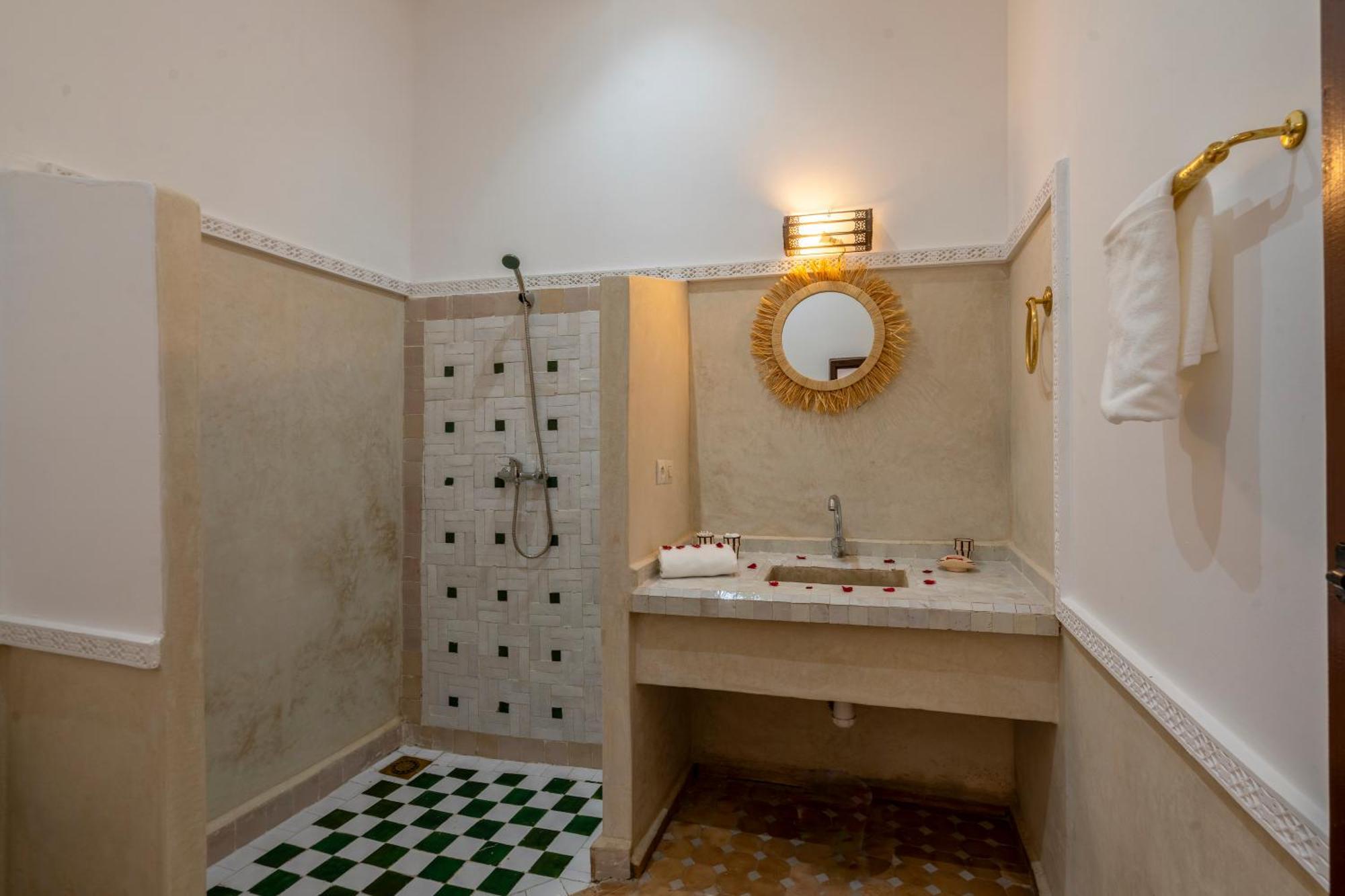 Riad Les Cornes De Gazelle มาร์ราเกช ภายนอก รูปภาพ